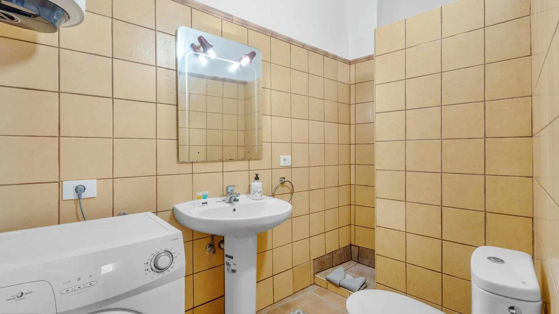 Casa Susa By Paramount Holidays Costa Adeje  Feriehus
